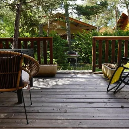 Chalet Barcelonnette, 5 Pieces, 10 Personnes - Fr-1-165-128 Шале Барселоннет